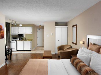 Huntingdon Hotel & Suites On The Harbour