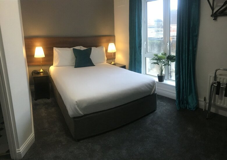 Abbey Hotel