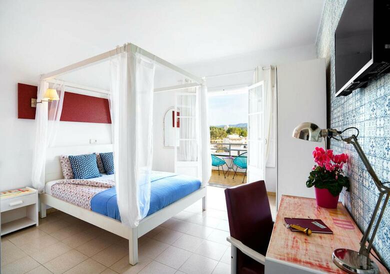 Bella Colina Vintage Hotel 1953
