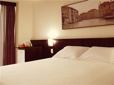 Bogari Hotel