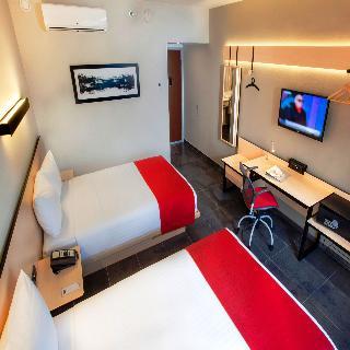 Hotel City Express Plus Cabo San Lucas