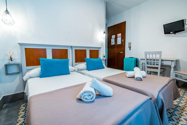 Hotel Hostal Veronica Centro