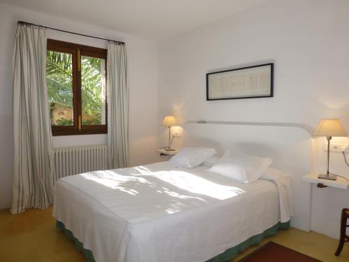 Finca Raims Hotel Interior