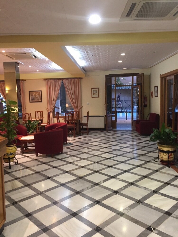 Hotel Central