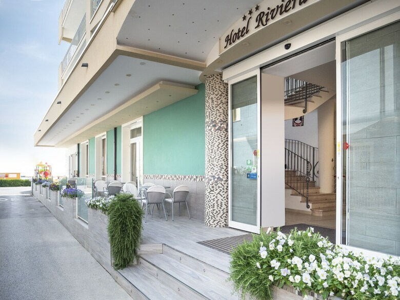 Hotel Riviera