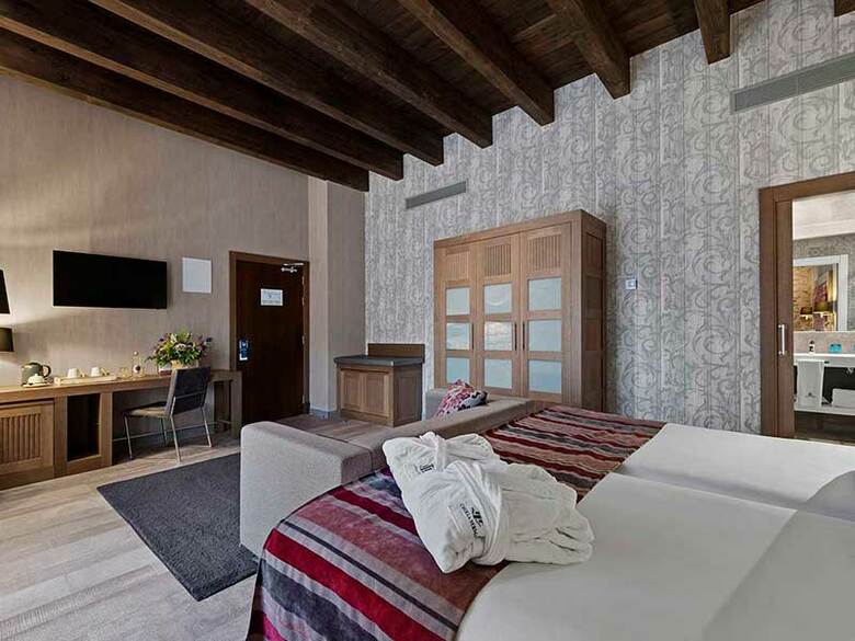 Hotel Castilla Termal Monasterio De Valbuena