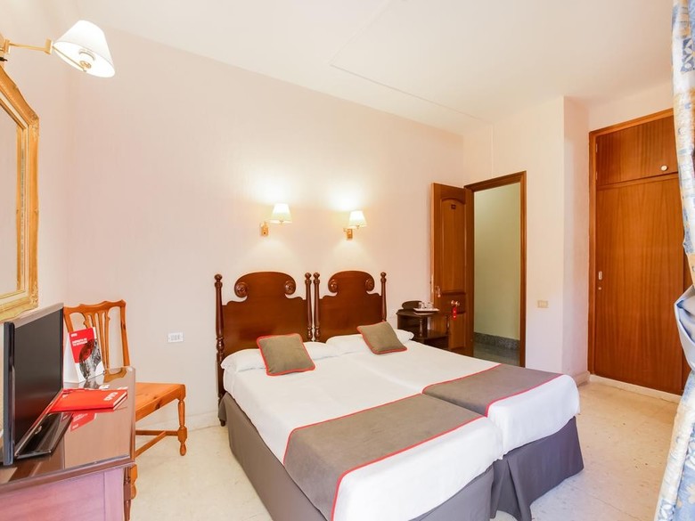 Hotel Don C�ndido