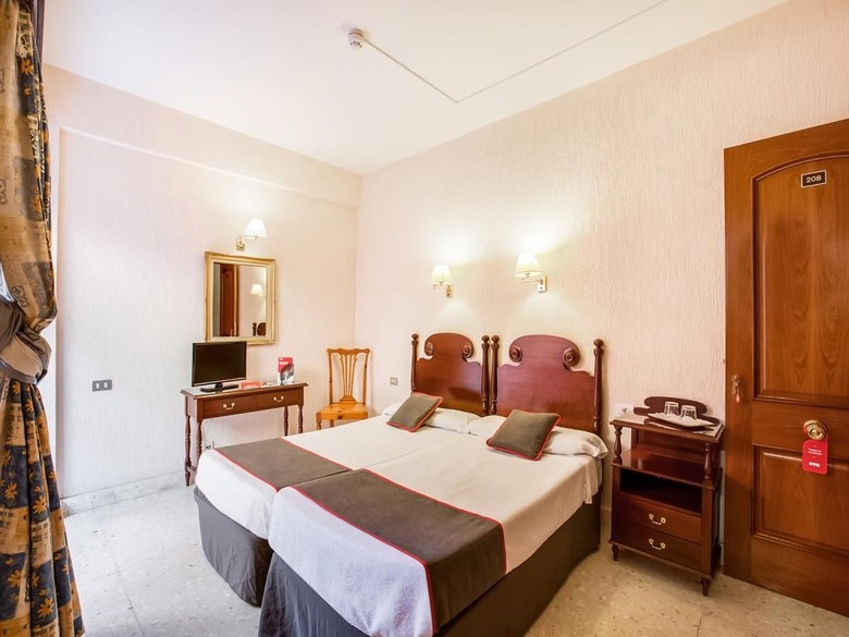 Hotel Don C�ndido
