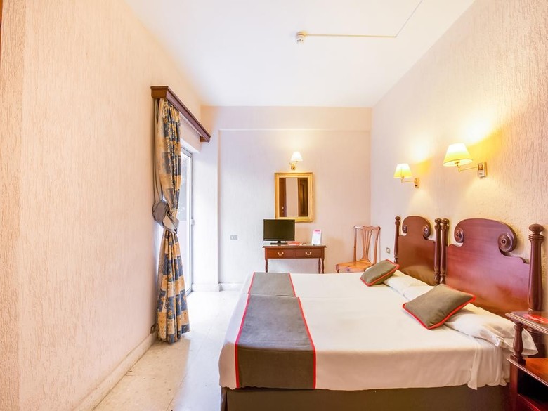 Hotel Don C�ndido