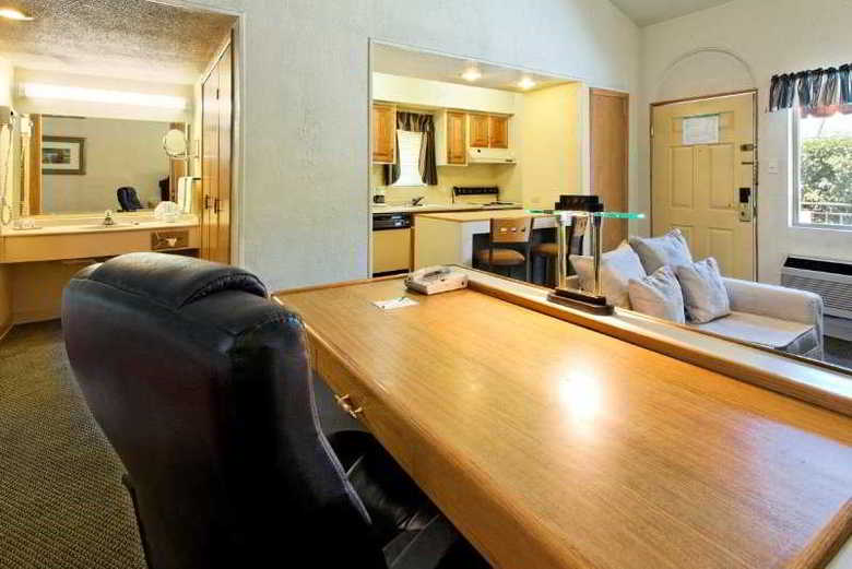 Holiday Inn Hotel & Suites Chihuahua