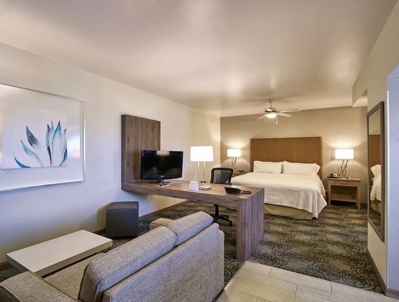 Holiday Inn Hotel & Suites Chihuahua