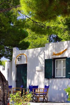 Hotel Marpunta Village