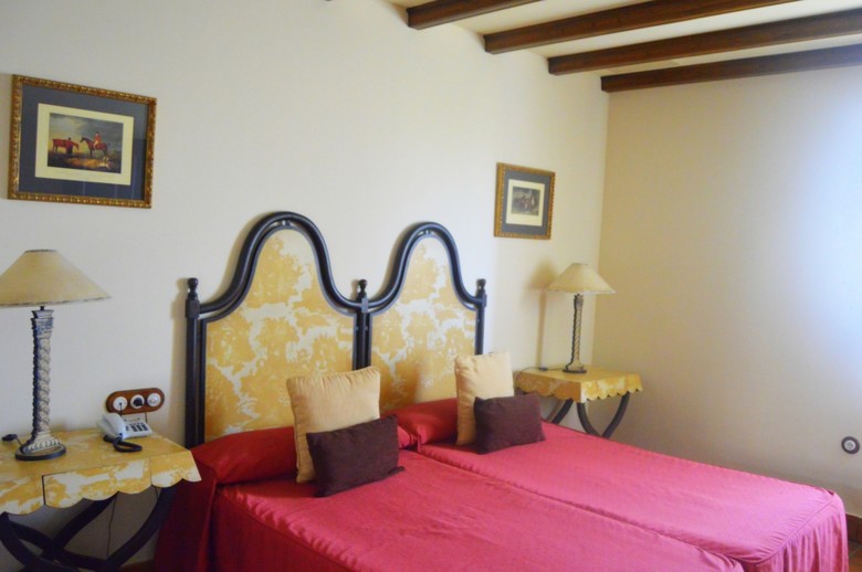 Hotel Hacienda Montija