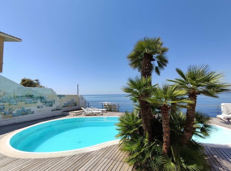 Hotel La Rosa Sul Mare