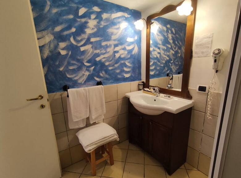 Hotel La Rosa Sul Mare