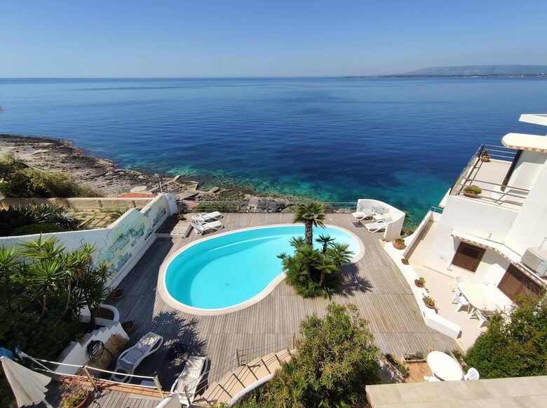 Hotel La Rosa Sul Mare