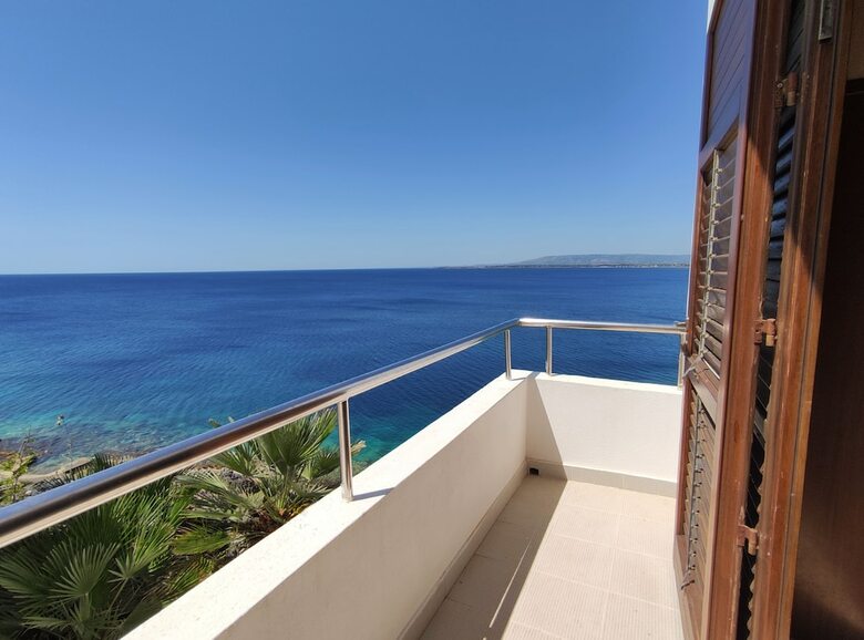 Hotel La Rosa Sul Mare