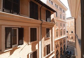 Bed & Breakfast Palazzo Olivia Rooms & Apartments