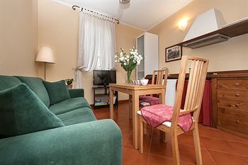 Bed & Breakfast Palazzo Olivia Rooms & Apartments