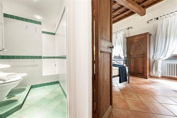 Bed & Breakfast Palazzo Olivia Rooms & Apartments