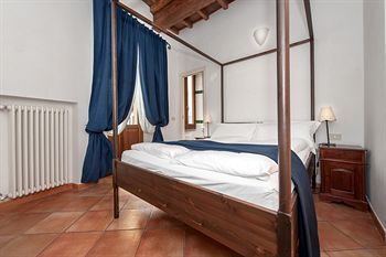 Bed & Breakfast Palazzo Olivia Rooms & Apartments