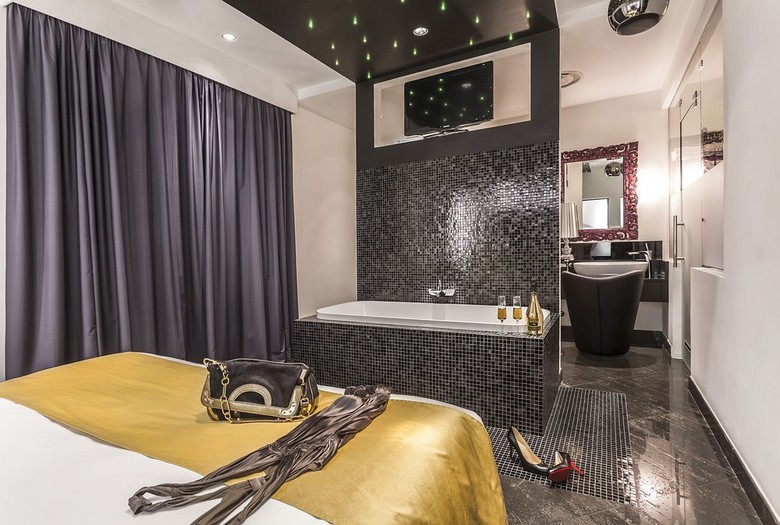 Jc Contemporary Hotel