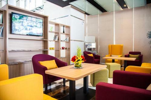 Pearl Park Deluxe Hotel Apartments