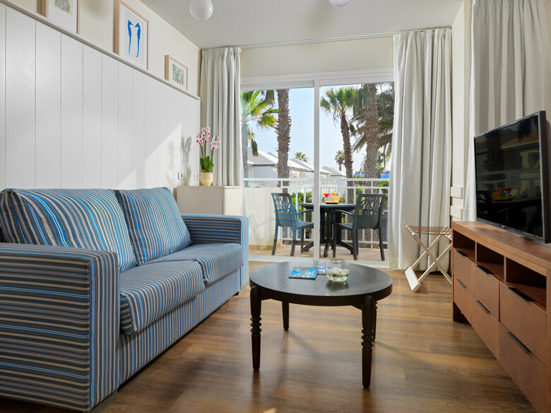 Hotel H10 Ocean Suites