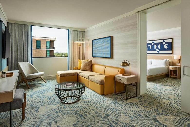 Hotel The Highland Dallas, Curio Collection By Hilton