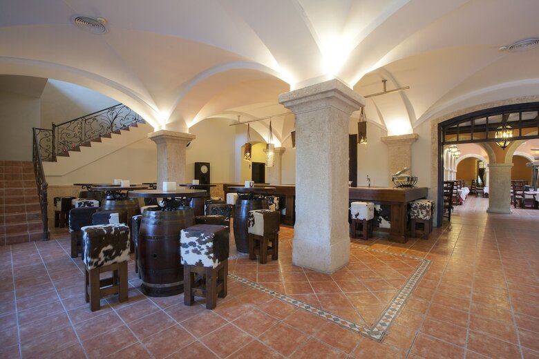Hotel Majestic Elegance Punta Cana - Luxury All Inclusive