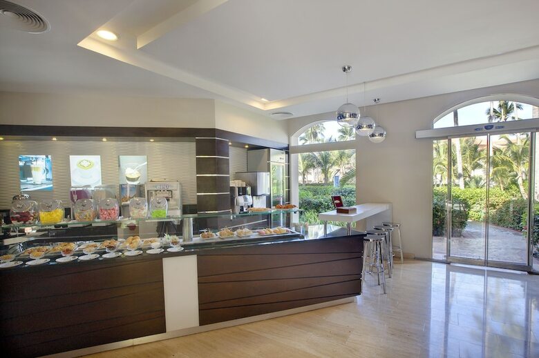 Hotel Majestic Elegance Punta Cana - Luxury All Inclusive