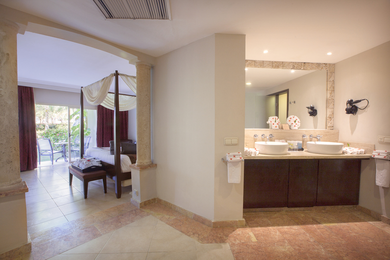 Hotel Majestic Elegance Punta Cana - Luxury All Inclusive
