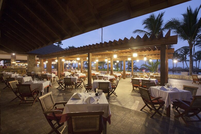 Hotel Majestic Elegance Punta Cana - Luxury All Inclusive