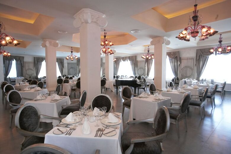 Hotel Majestic Elegance Punta Cana - Luxury All Inclusive
