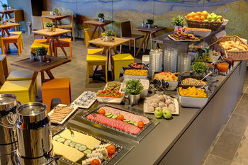 Albergue Meininger Hotel Amsterdam City West