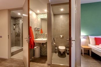 Albergue Meininger Hotel Amsterdam City West