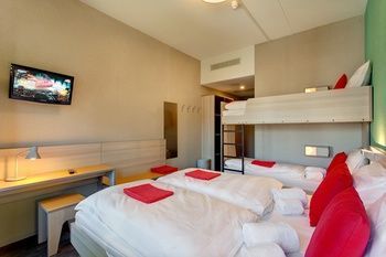 Albergue Meininger Hotel Amsterdam City West