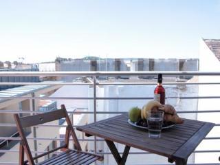 Corvin Plaza Apartments And Suites