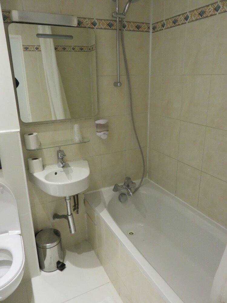 Mary�s Hotel R�publique