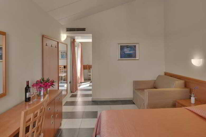 Amarin Resort Apartments