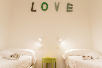 Rodam�n Barcelona Hostel