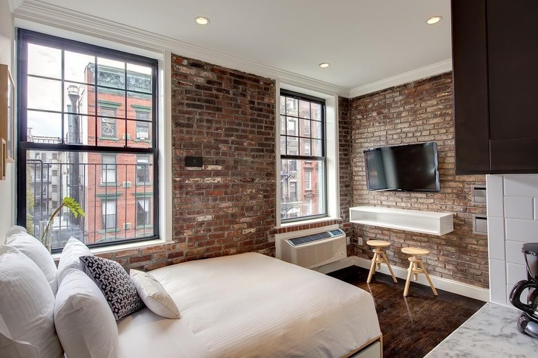 Aparthotel East Village Hotel