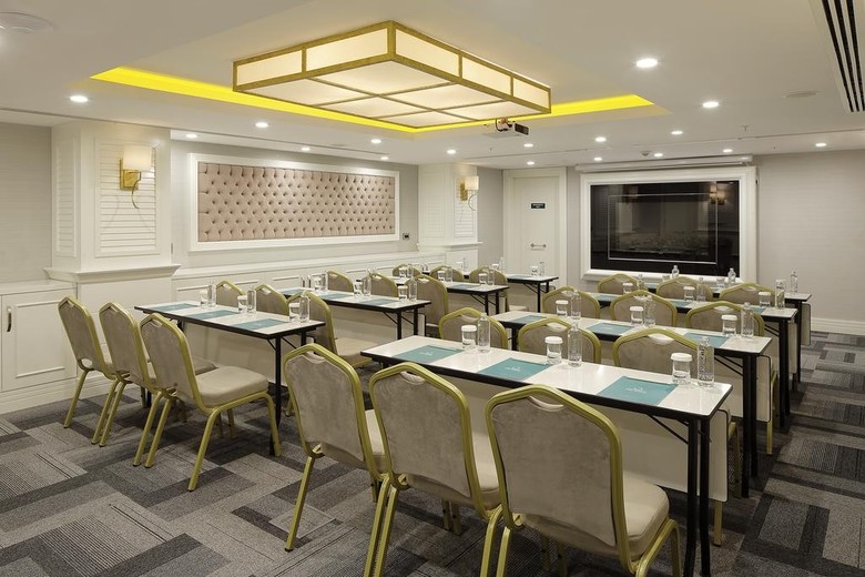 Mia Berre Hotels