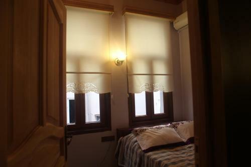 Tom Square Boutique Hotel