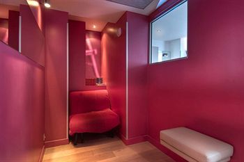 Hotel Valadon Colors