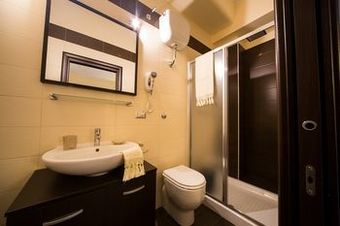 Hotel Mikale Rooms