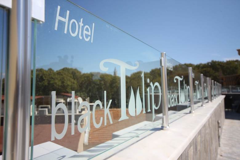 Hotel Black Tulip