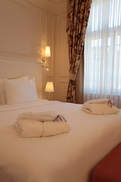 Corinne Hotel