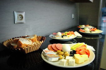 Tolga Hotel