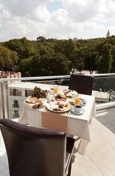 Sayeban Gold Hotel